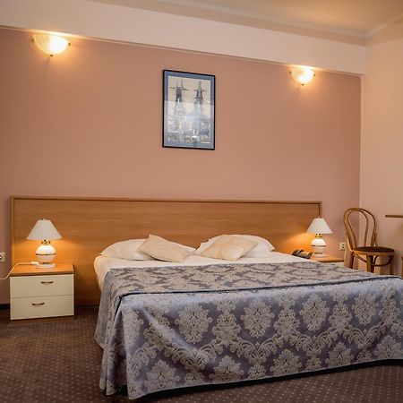Hotel Reghina Timisoara Luaran gambar