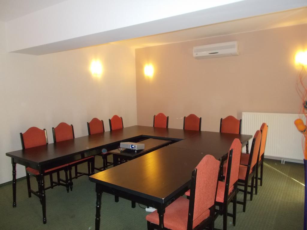 Hotel Reghina Timisoara Luaran gambar