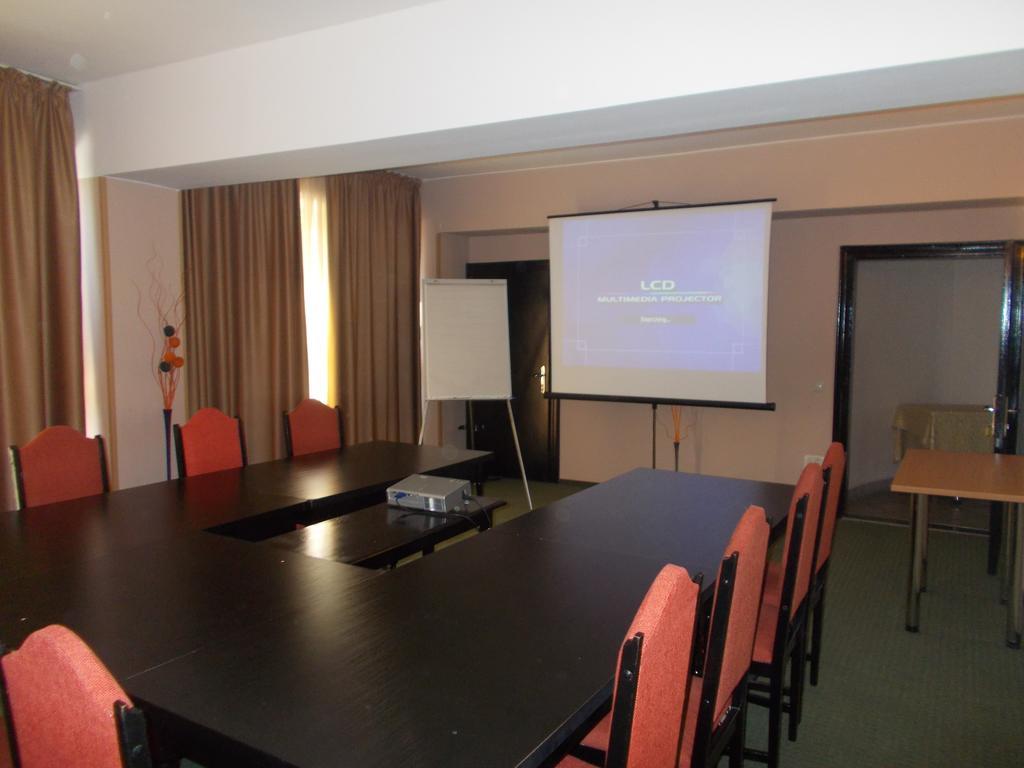 Hotel Reghina Timisoara Luaran gambar