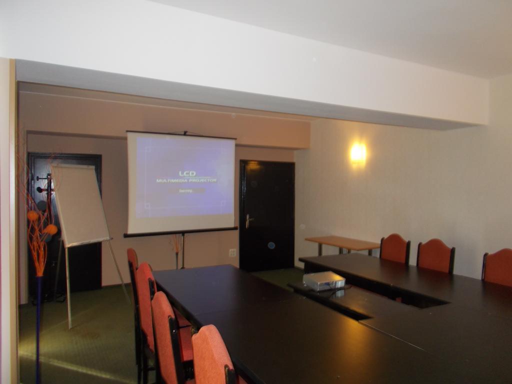 Hotel Reghina Timisoara Luaran gambar