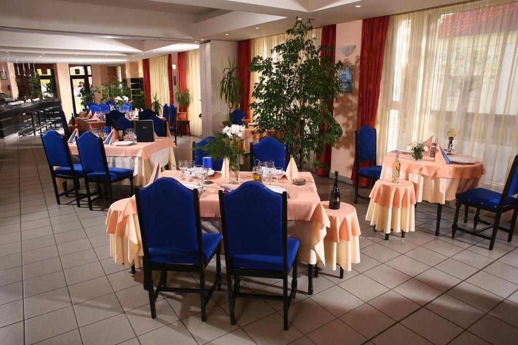 Hotel Reghina Timisoara Luaran gambar
